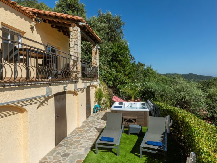 Search and Stay destination Santa Cristina d'Aro, CT - Spain from AU$ 473. Vall Repos