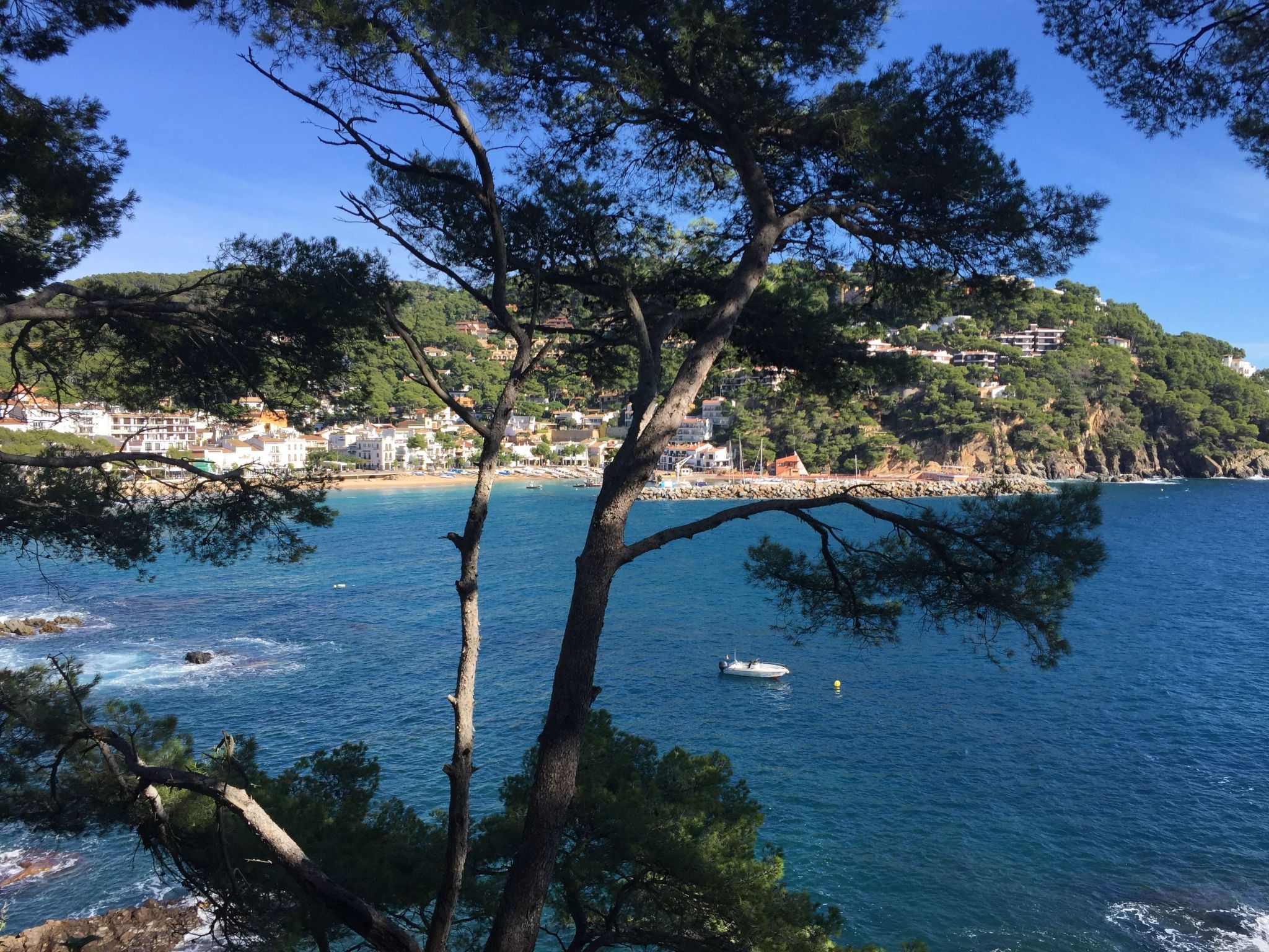 Gemütliches Ferienhaus mit Pool und Meerblick-Binnen