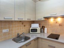 Knus appartement Llevant in centrum Tossa de Mar, 600m van strand - thumbnail 4