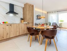 Loft Cau: Gerenoveerd strandappartement aan de Costa Brava met zwembad - thumbnail 3