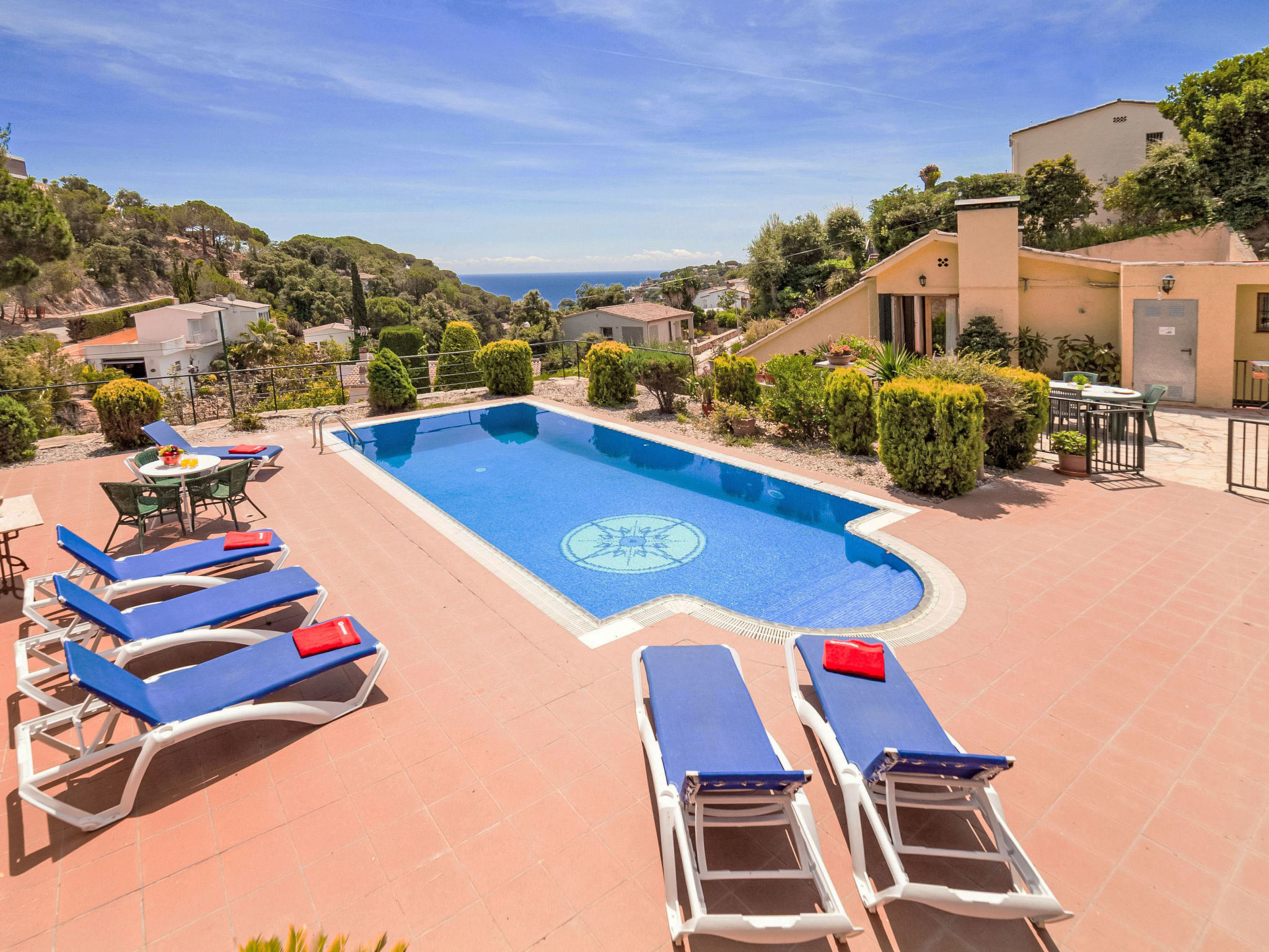 Cala Llorell-Buiten