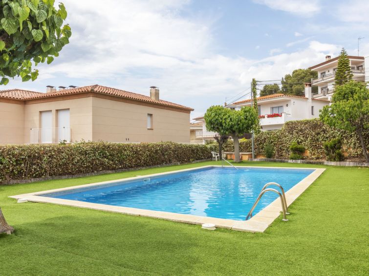 Op 600 m van zee: Ruim vakantiehuis Pilotossa in Tossa de Mar in Tossa de Mar