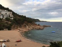 Salions: Romantisch Appartement met Zeezicht op 50 Meter van het Strand in Tossa de Mar - thumbnail 2