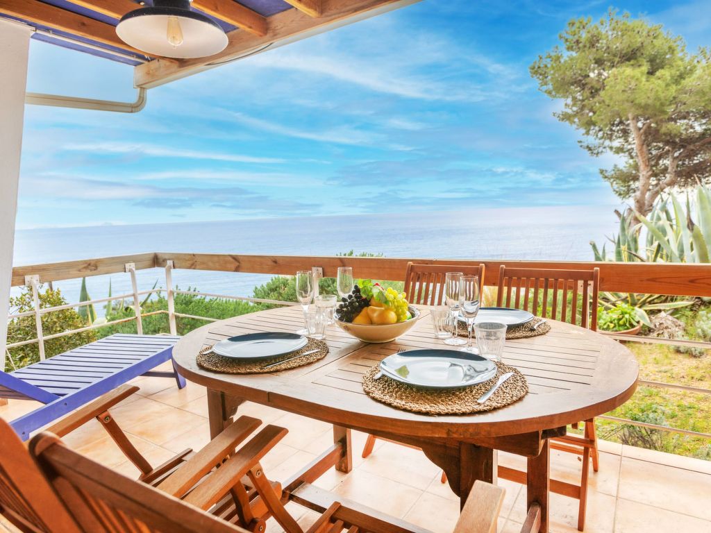 Appartement Brat in Spanje