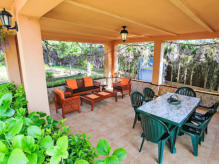Search and Stay destination Vidreres, CT - Spain from AU$ 527. Marina