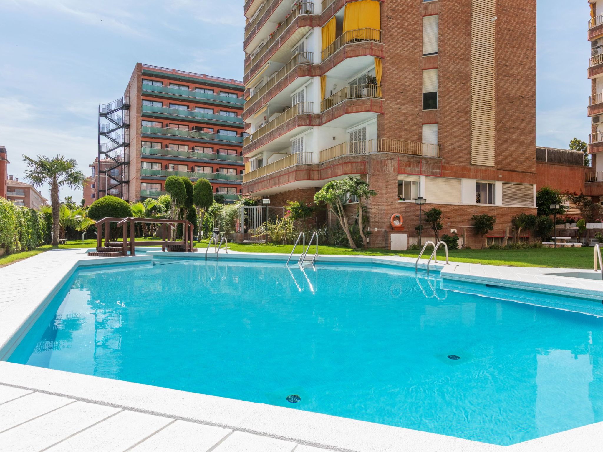 Photo of Las Americas
