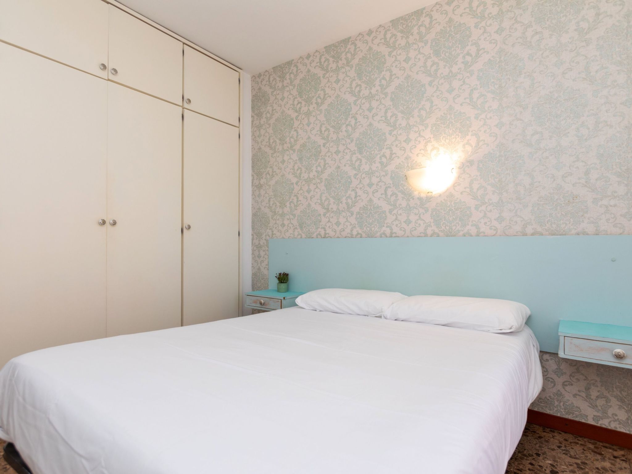 Photo of Las Americas