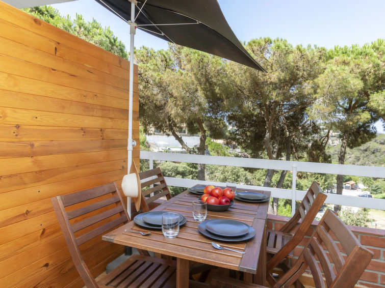 Search and Stay destination Lloret de Mar, CT - Spain from AU$ 252. Genova