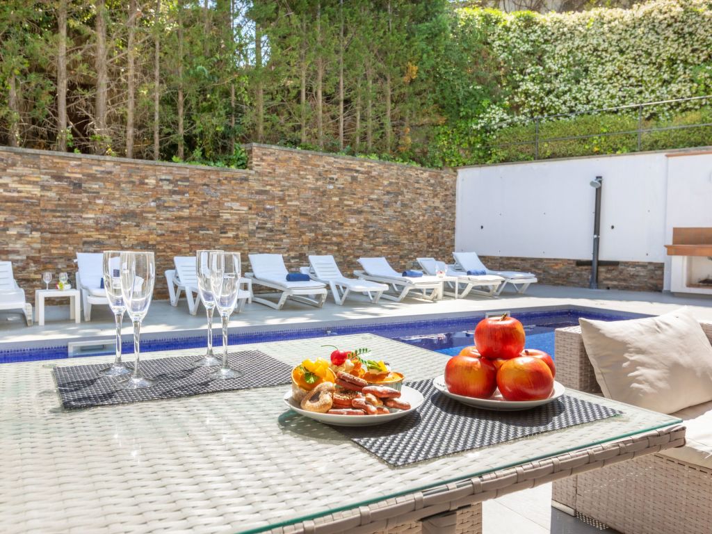 Palmbeach — Pool Outdoor