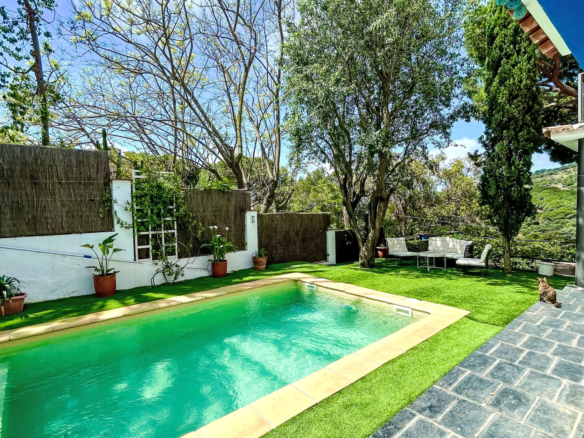 Casa familiar con piscina - Dehors