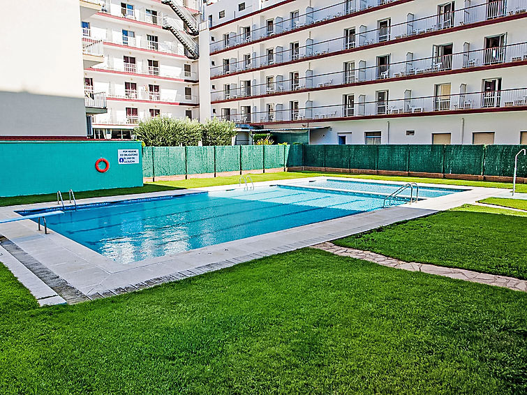 Zeezicht en luxe: ruim appartement voor 5 personen in Malgrat de Mar in Malgrat de Mar