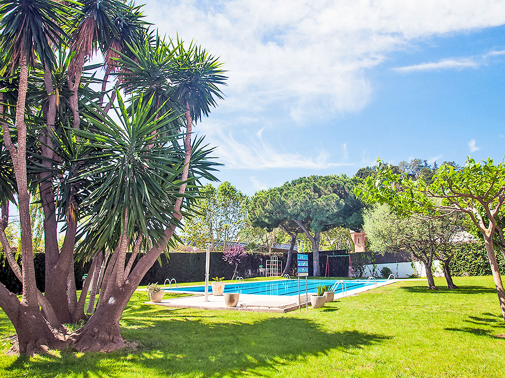 Appartement Edificio Blanqueries – Piscine extérieure, photo 6 sur 17