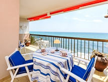 Luxe appartement op 40 meter van het strand in Sant Andreu de Llavaneres - thumbnail 5