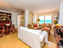 Luxe appartement op 40 meter van het strand in Sant Andreu de Llavaneres - thumbnail 2
