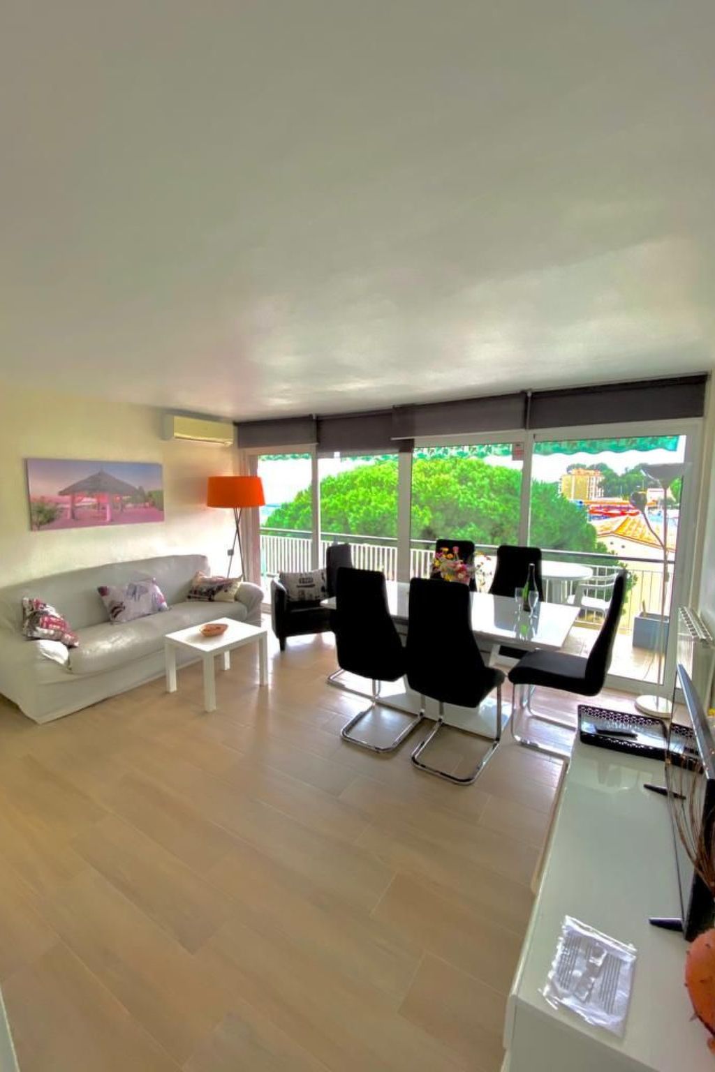 Wohnung "Llavaneras2" mit Meerblick