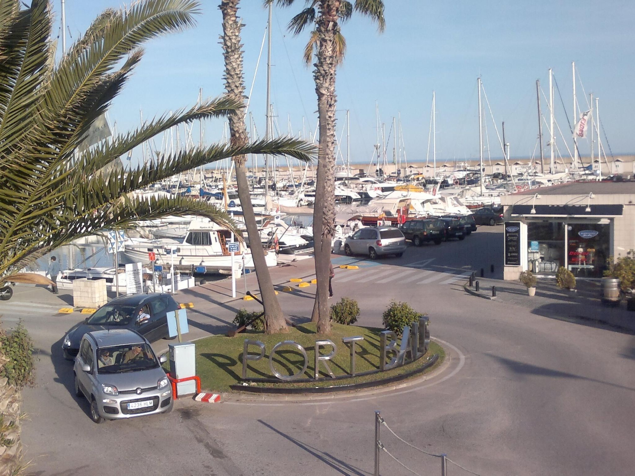 Wohnung "Llavaneras2" mit Meerblick-Outside