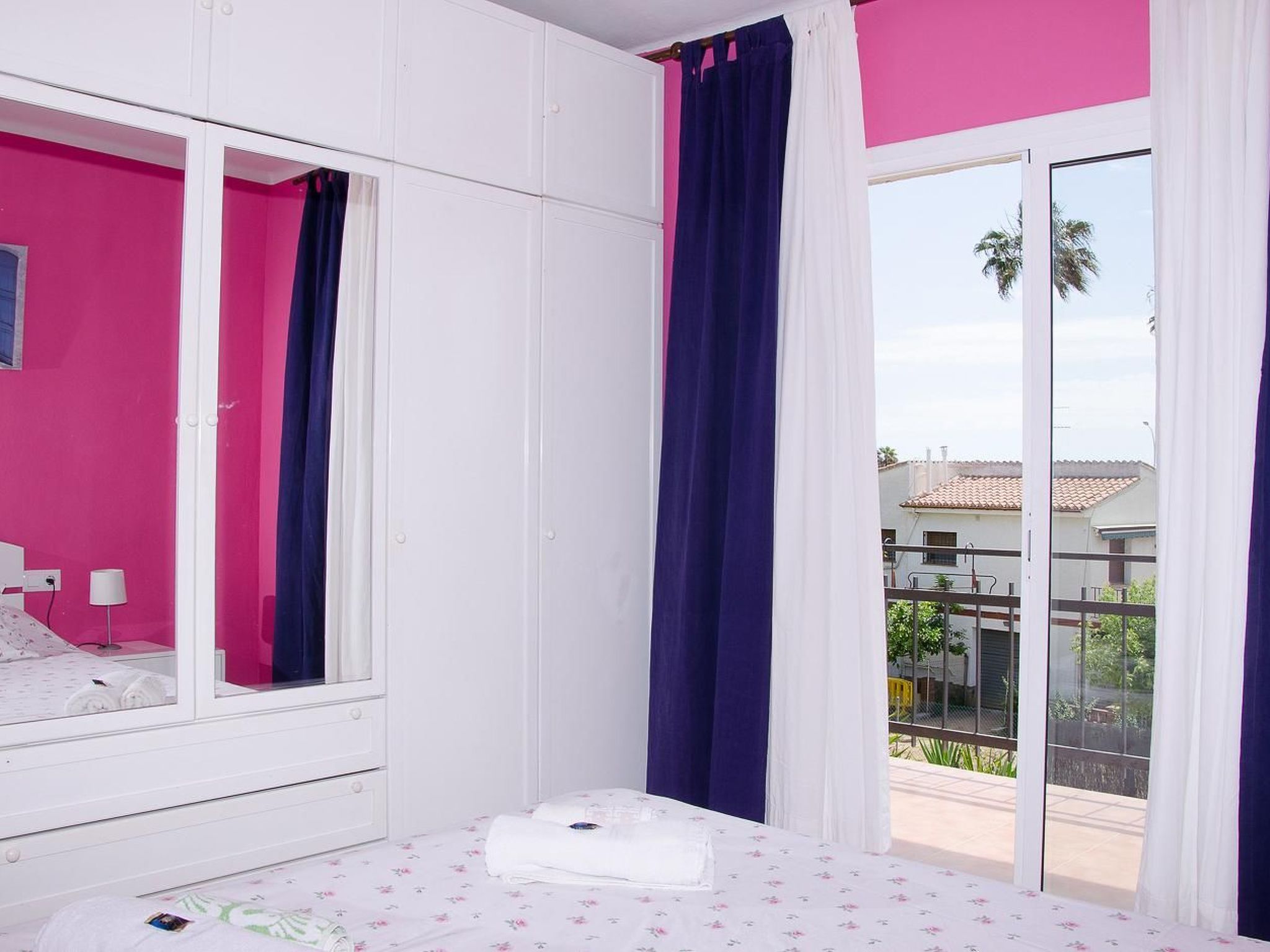 Wohnung "Cabrera Burriac" mit Blick aufs Wasser-Image-tags.info