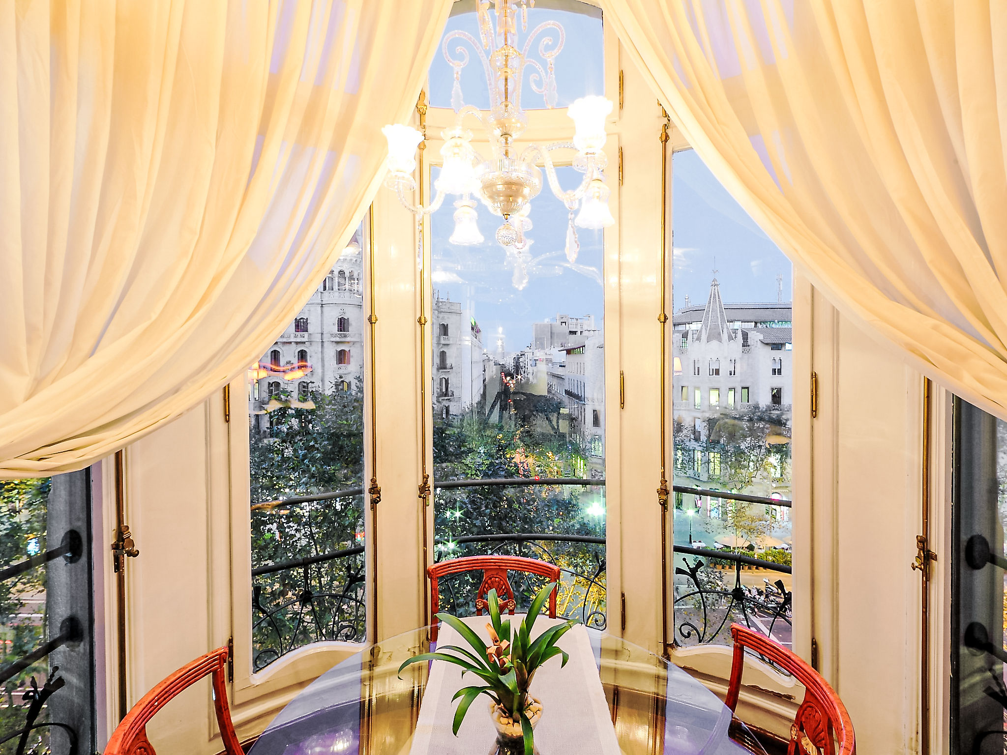 Photo of Plaza de Catalunya - Pso. de Gracia