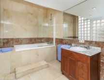Licht appartement in Poblenou, op 500 meter van het strand van Barcelona - thumbnail 5