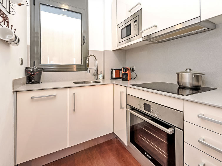 Search and Stay destination Sant Martí, CT - Spain from AU$ 503. Poblenou