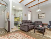 Licht appartement in Poblenou, 900m van het strand - thumbnail 1