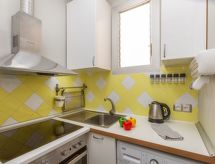Licht appartement in Poblenou, 900m van het strand - thumbnail 4