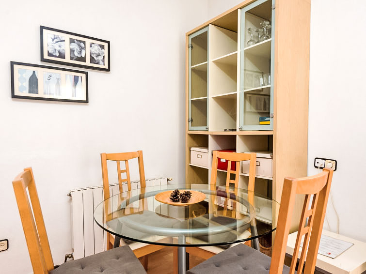 APARTAMENTO EIXAMPLE DRET INDÚSTRIA 1 SARDENYA