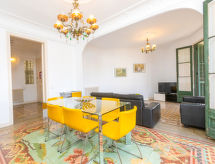 Apartamento Eix.Dret:Roger de LLuria/Valencia