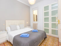 Apartamento Eix.Dret:Roger de LLuria/Valencia