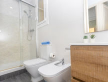 Apartamento Eix.Dret:Roger de LLuria/Valencia