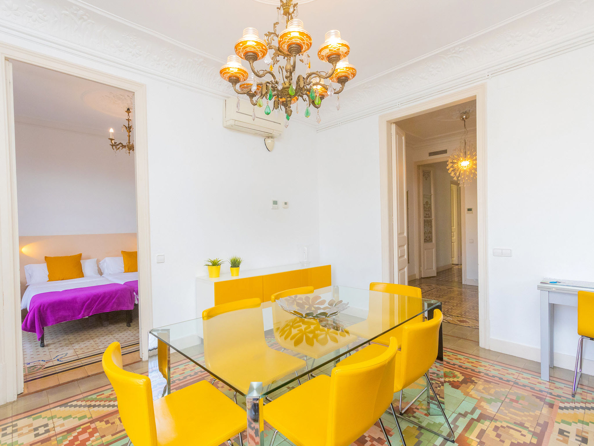 Photo of Eix.Dret:Roger de LLuria/Valencia