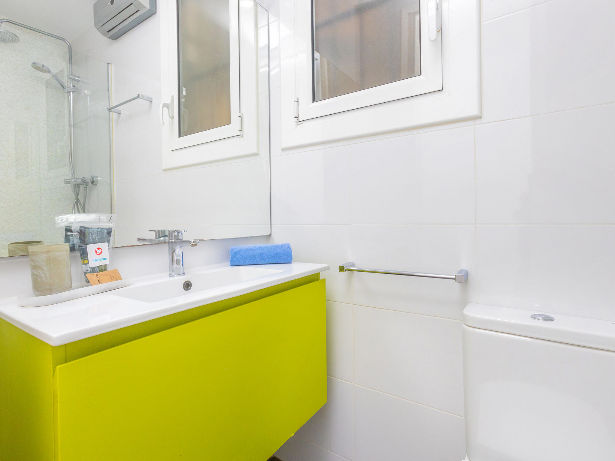 Photo of Eix.Dret:Roger de LLuria/Valencia