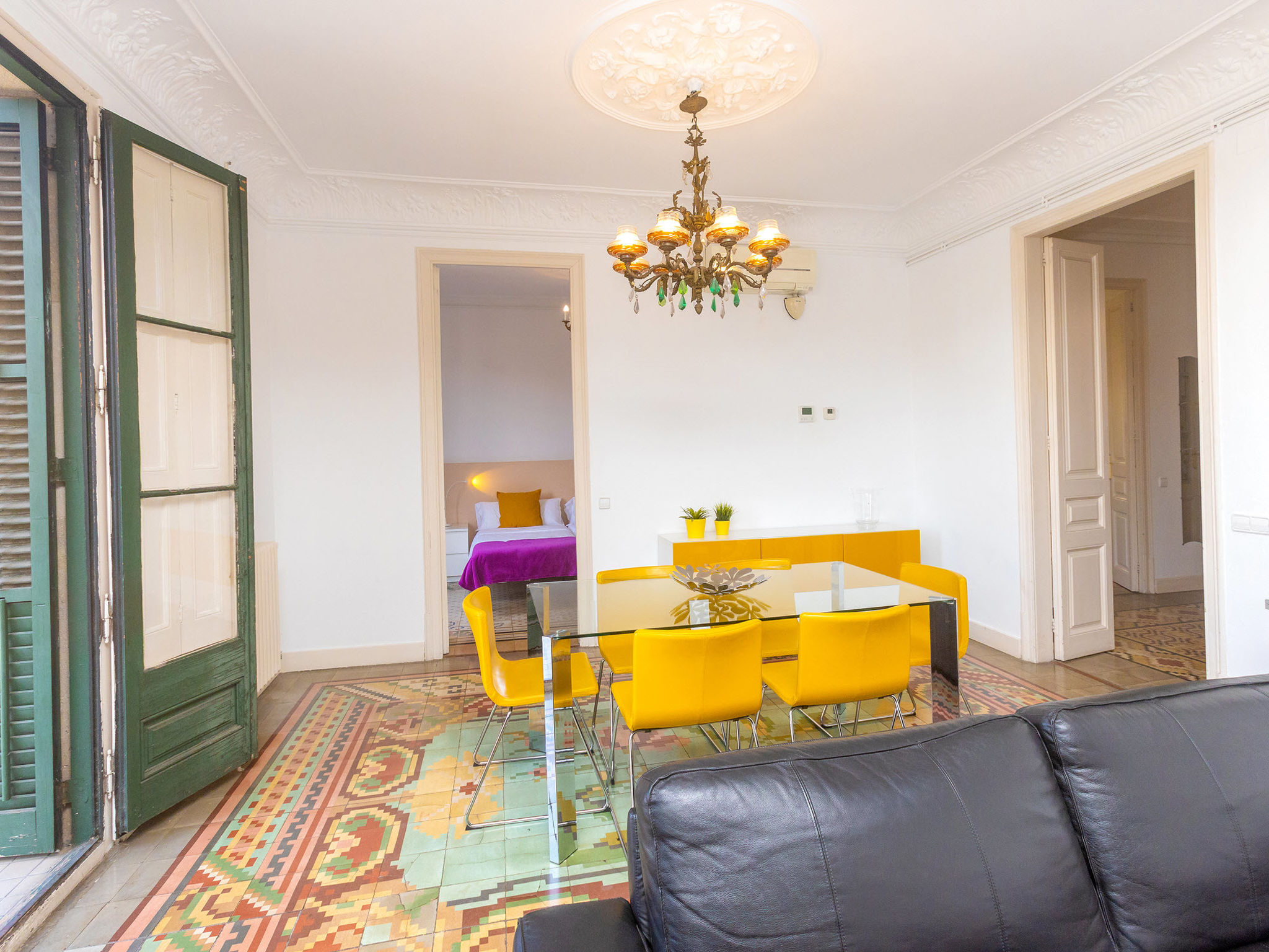 Photo of Eix.Dret:Roger de LLuria/Valencia