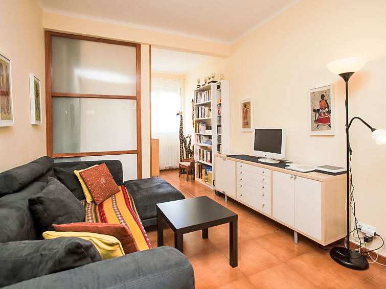 Search and Stay destination L'Eixample, CT - Spain from AU$ 538. Sardenya - Casp