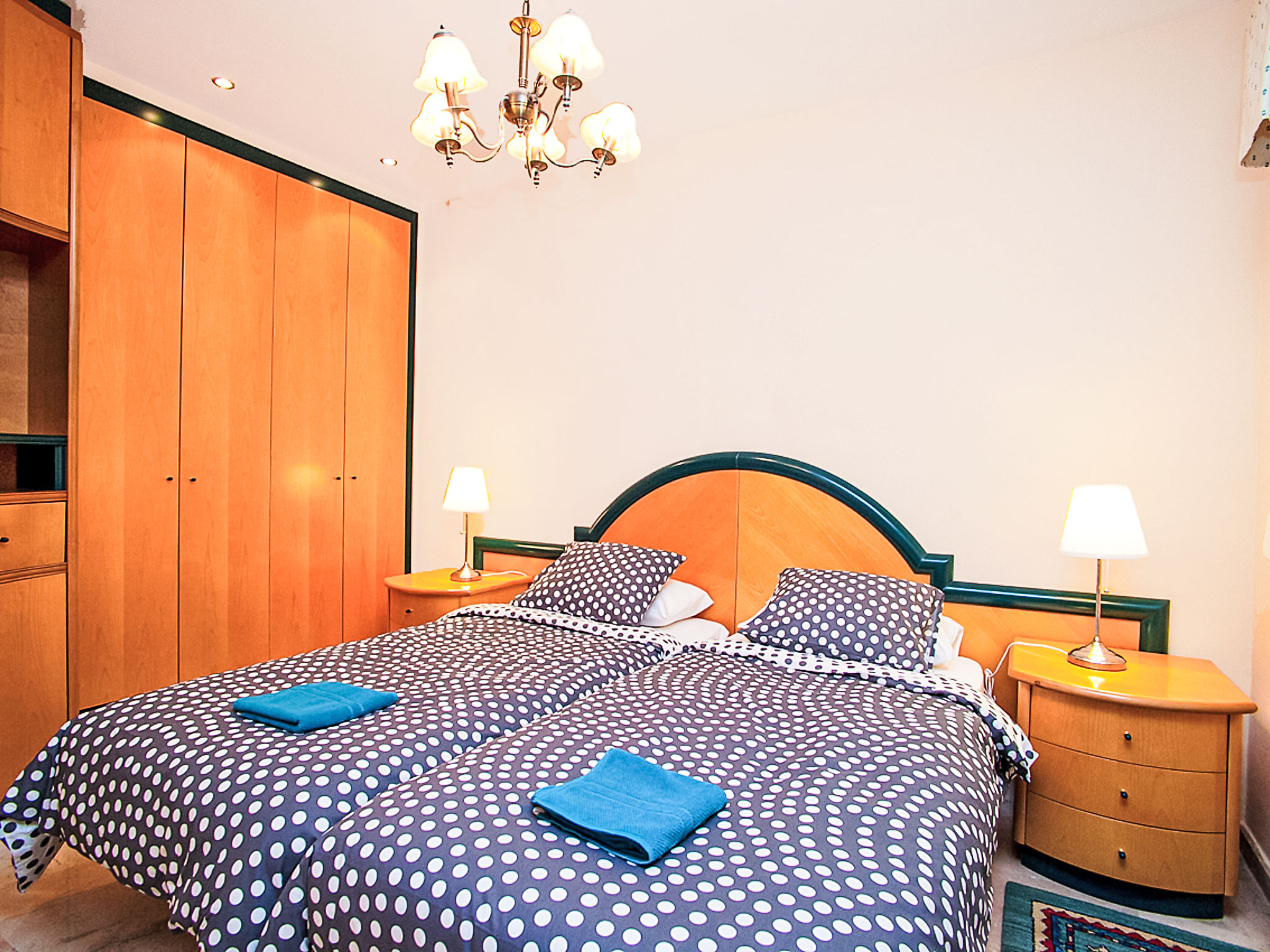 Photo of Pg Gracia - Valencia