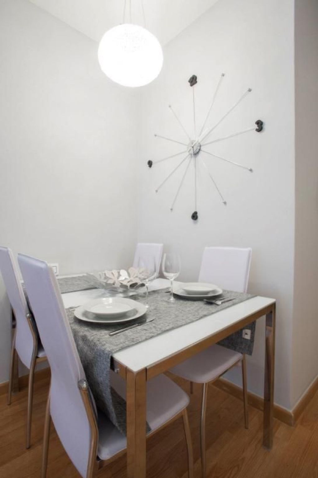 Wohnung mit Privatparkplatz-Image-tags.info