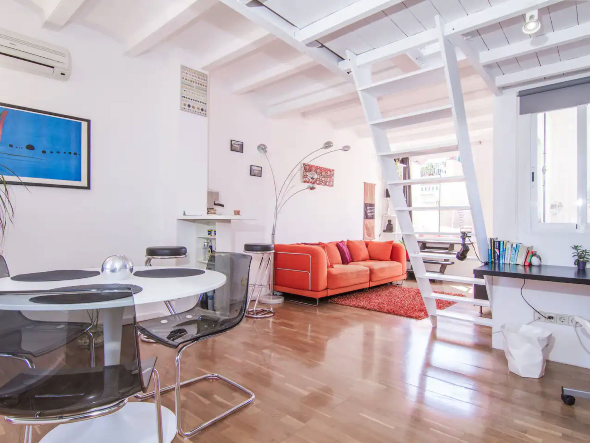 Photo of TERRACE DUPLEX at SAGRADA FAMILIA/GRACIA