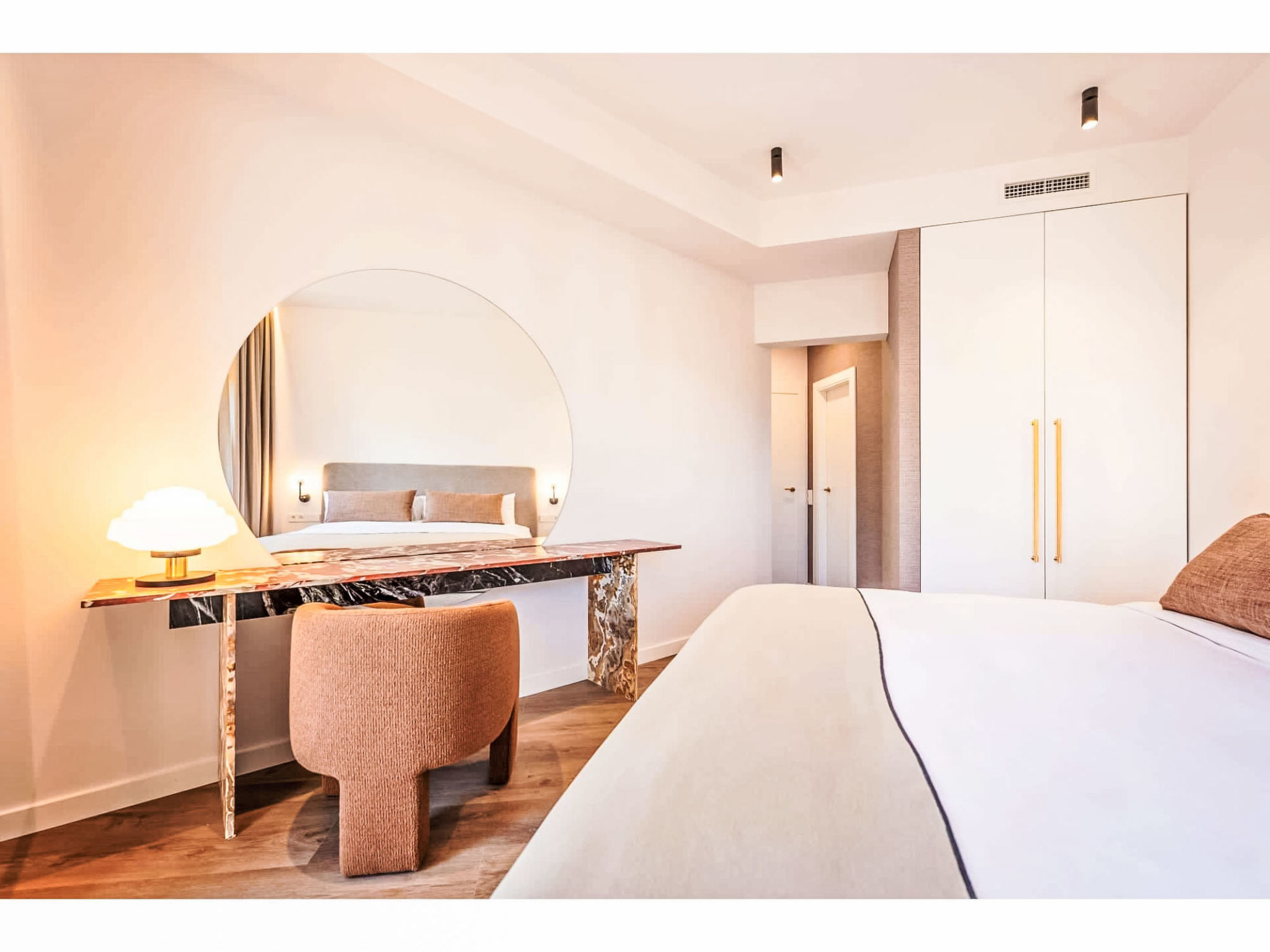 Photo of Sweett apartment Avinguda Diagonal