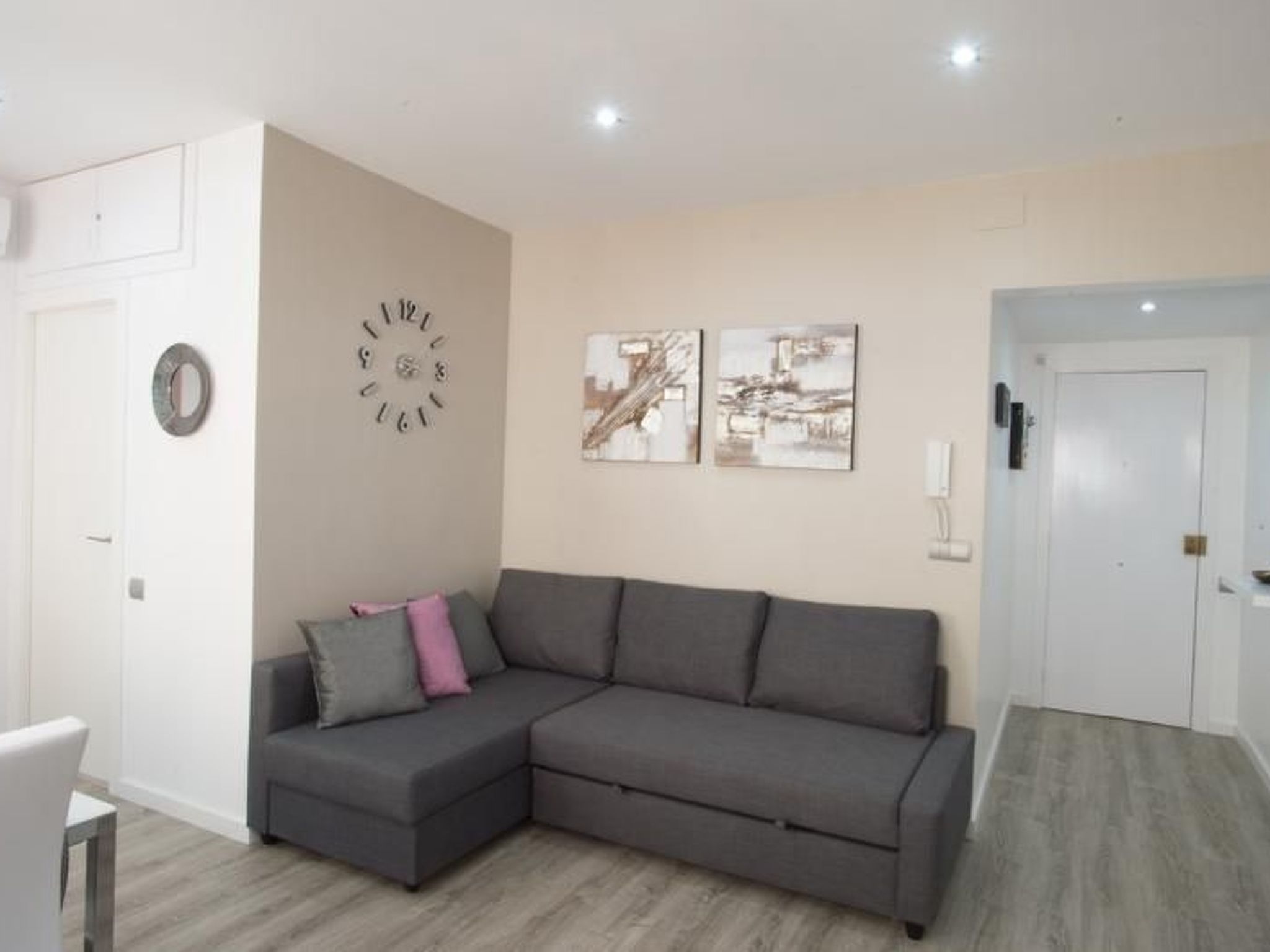 Wohnung mit Privatparkplatz-Inside