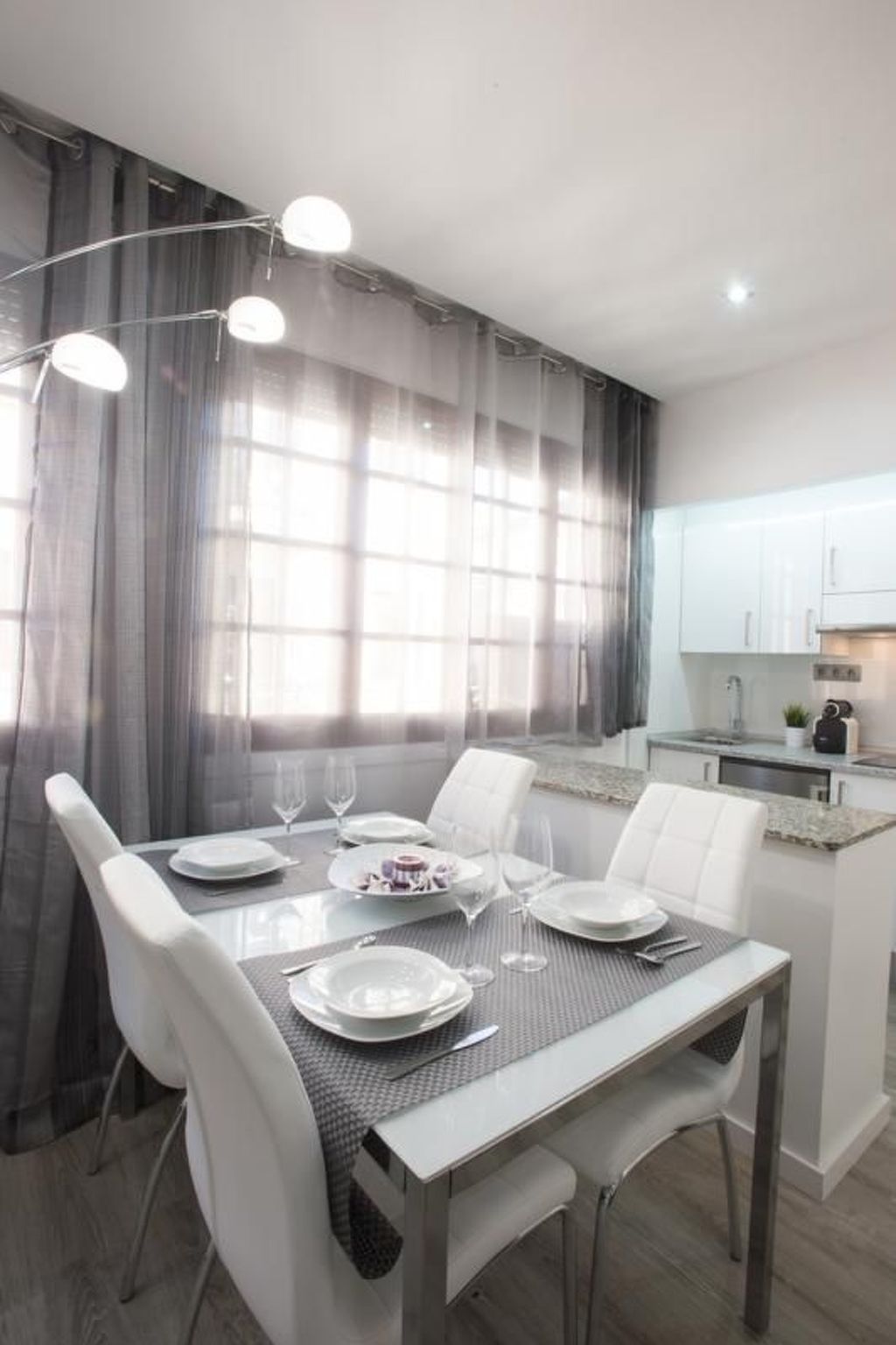 Wohnung mit Privatparkplatz-Inside