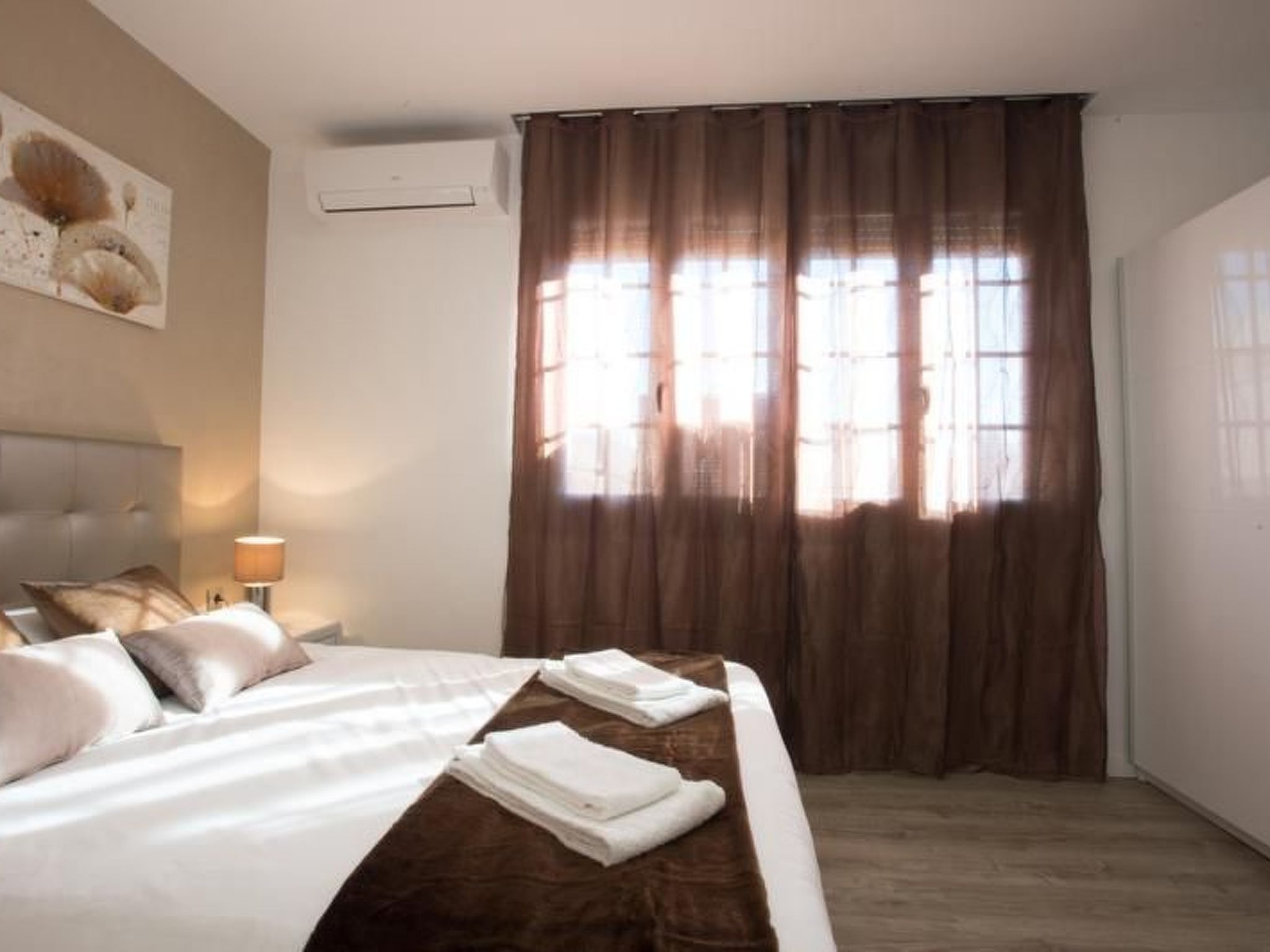 Wohnung mit Privatparkplatz-Inside