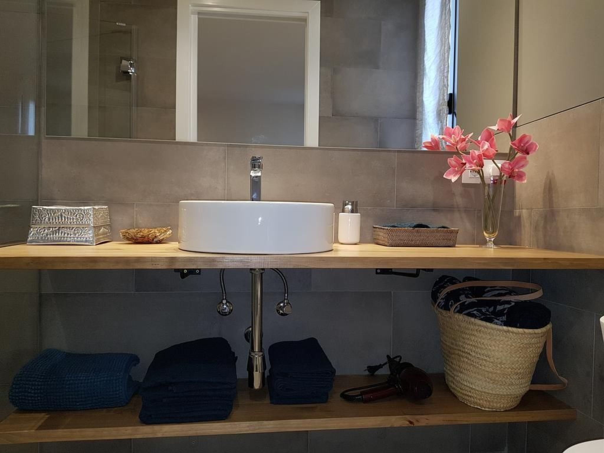 Apartment mit Meerblick, Terrasse und Schwimmbad