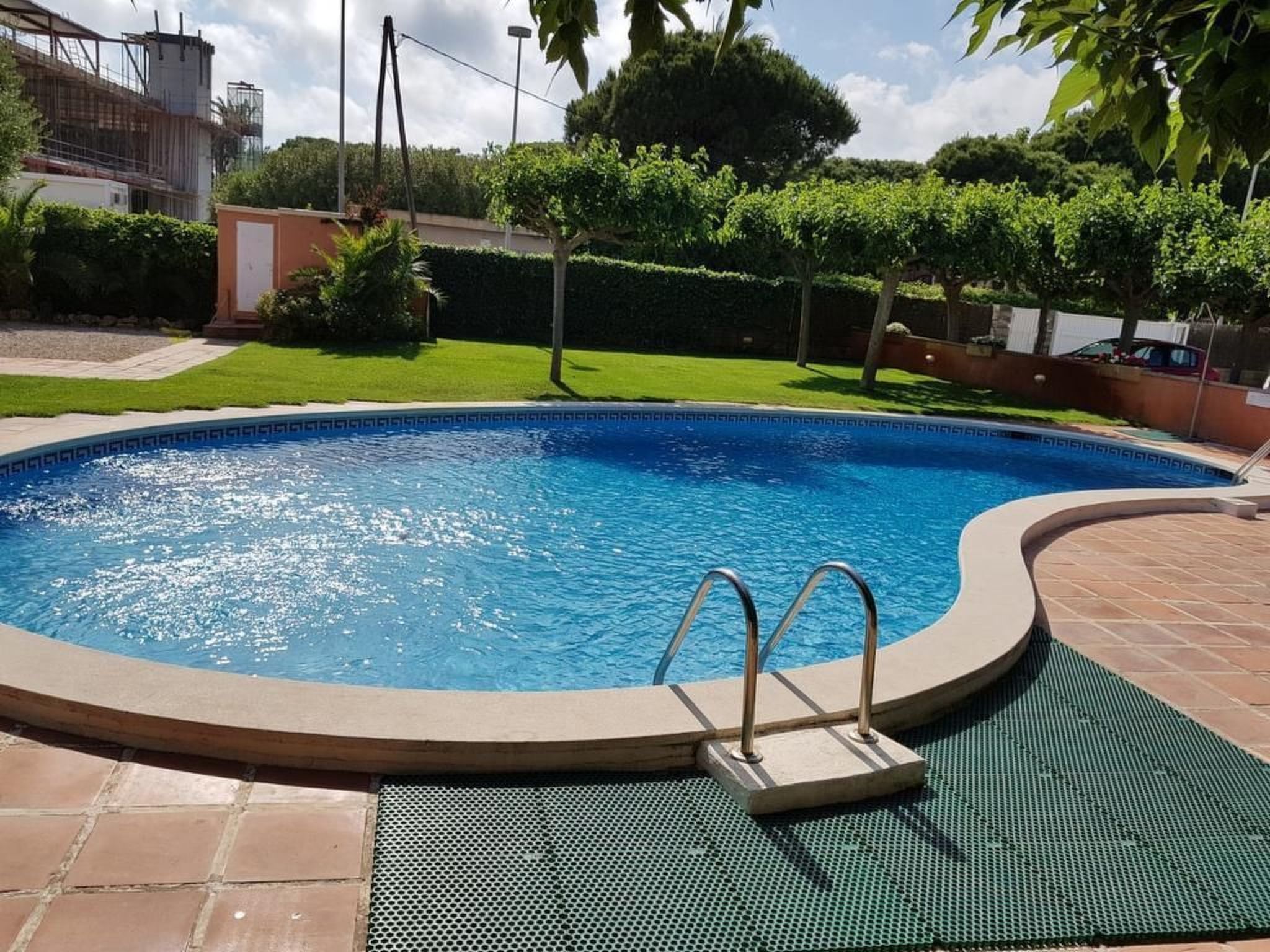 Apartment mit Meerblick, Terrasse und Schwimmbad-Draußen