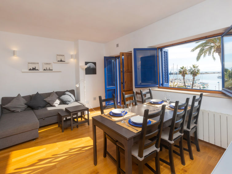 Search and Stay destination Vilanova i la Geltrú, CT - Spain from AU$ 254. Port Vilanova