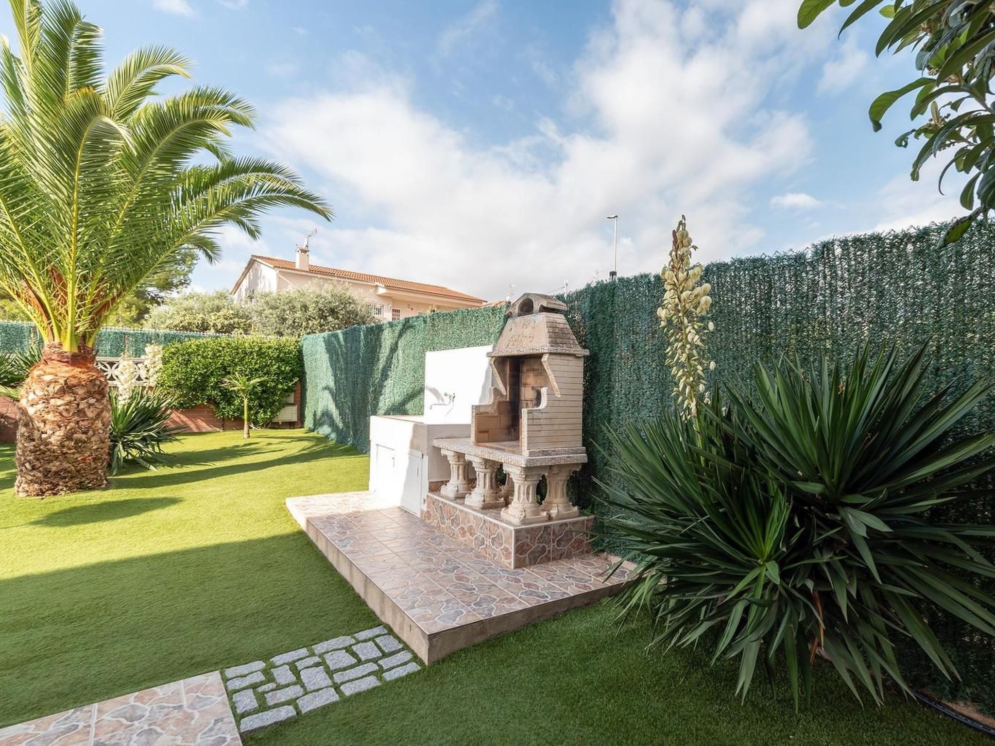 Chalet 'Vista Cunit' mit privatem Pool-Image-tags.info