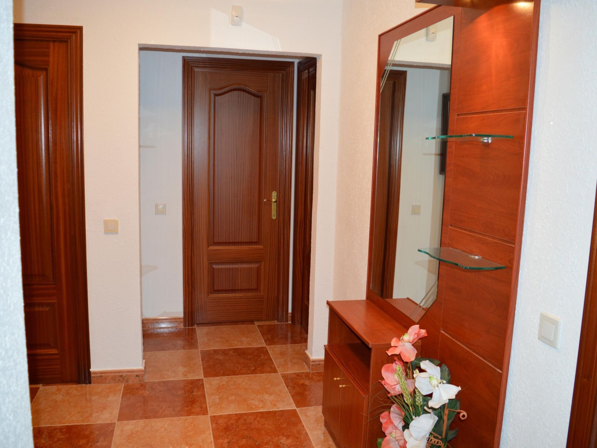 Chalet 'Vista Cunit' mit privatem Pool-Image-tags.info