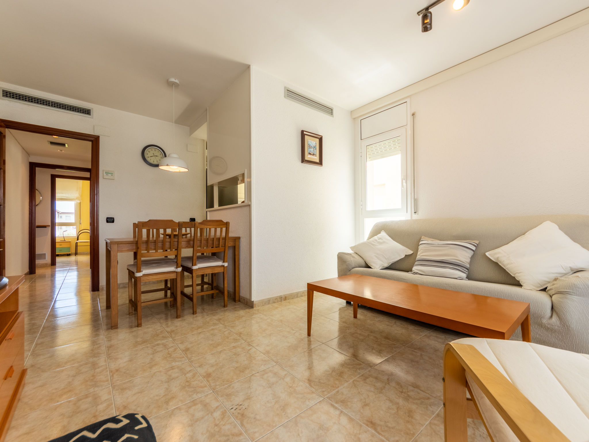 Appartement Girona – Cuisine et coin repas, photo 6 sur 20