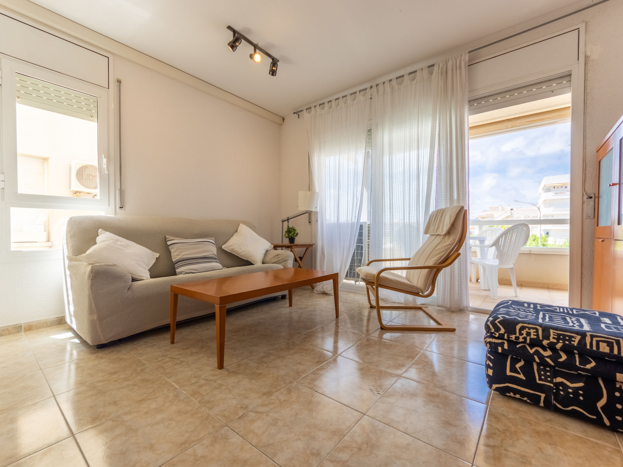 Appartement Girona – Cuisine et coin repas, photo 7 sur 20