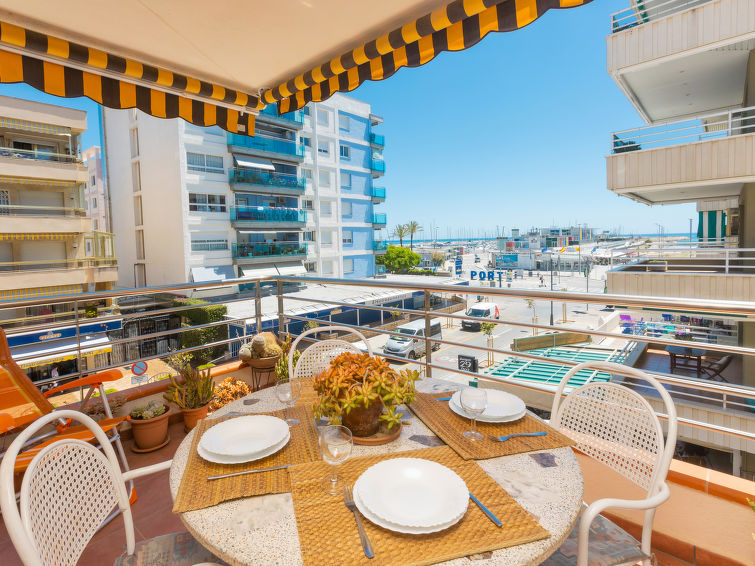 Aan zee: Ruim appartement met zeezicht in Segur de Calafell in Segur de Calafell