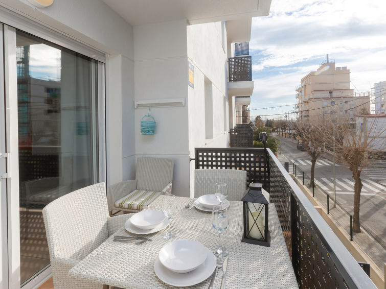 Aan zee: Modern appartement in Segur de Calafell voor 4 personen in Segur de Calafell